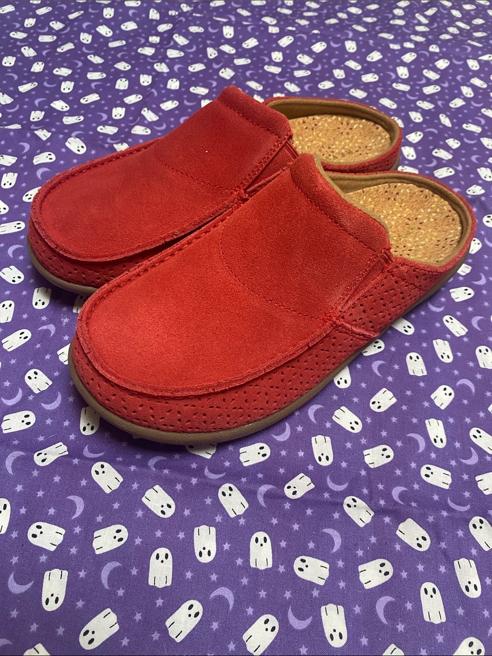 REVITALIGN Red Suede Slip-On Women's Clogs
